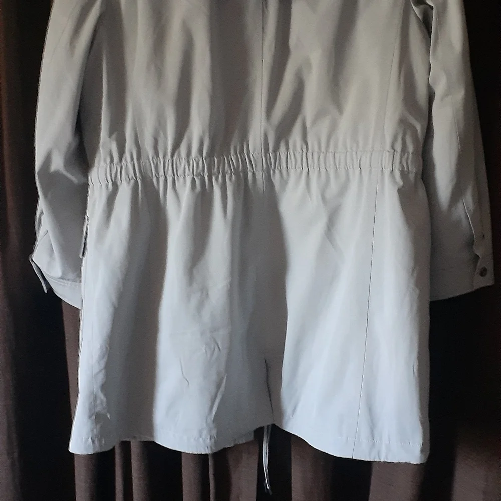 Talbots - Picture 6 of 6